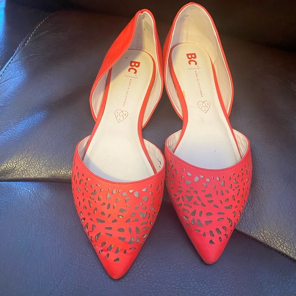 Shoes - Born in California - watermelon flats size eight